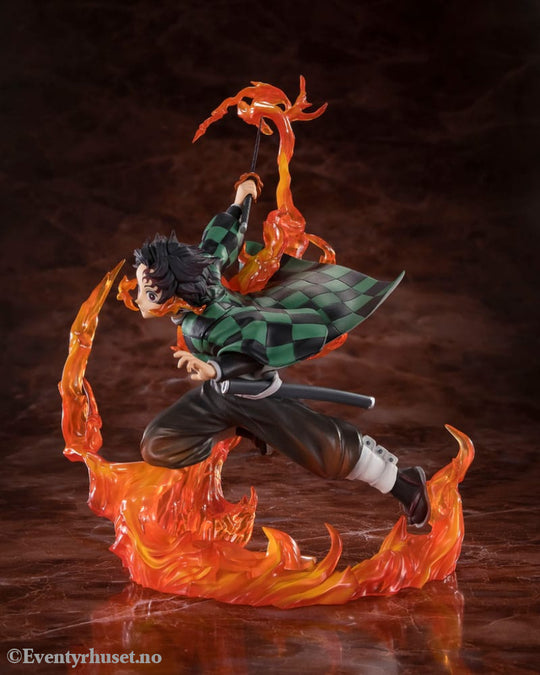 Demon Slayer: Kimetsu no Yaiba FiguartsZERO PVC Statue Kamado Tanjiro (Kyojuro Rengoku’s Sword Guard Ver.) 19 cm Manga