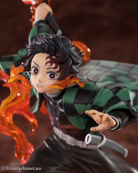 Demon Slayer: Kimetsu no Yaiba FiguartsZERO PVC Statue Kamado Tanjiro (Kyojuro Rengoku’s Sword Guard Ver.) 19 cm Manga