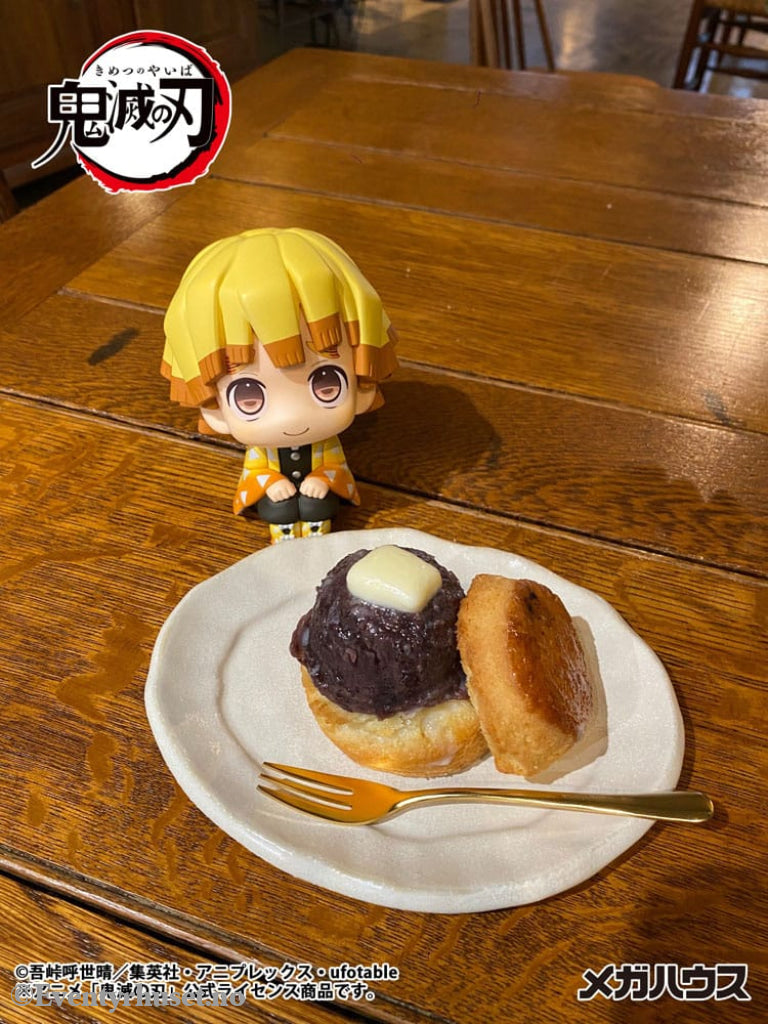 Demon Slayer Kimetsu no Yaiba Look Up PVC Statue Zenitsu Agatsuma Smile Ver. 11 cm Manga & Anime