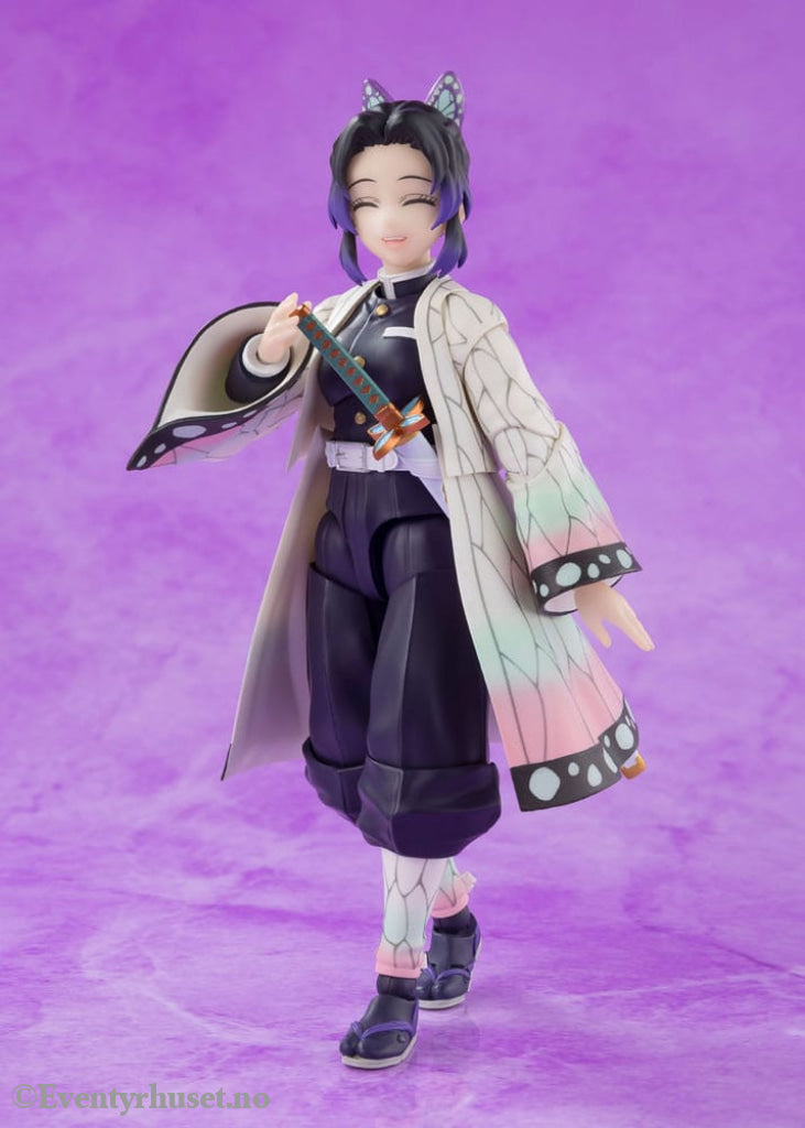Demon Slayer: Kimetsu no Yaiba S.H.Figuarts Action Figure Shinobu Kocho 13 cm Manga & Anime