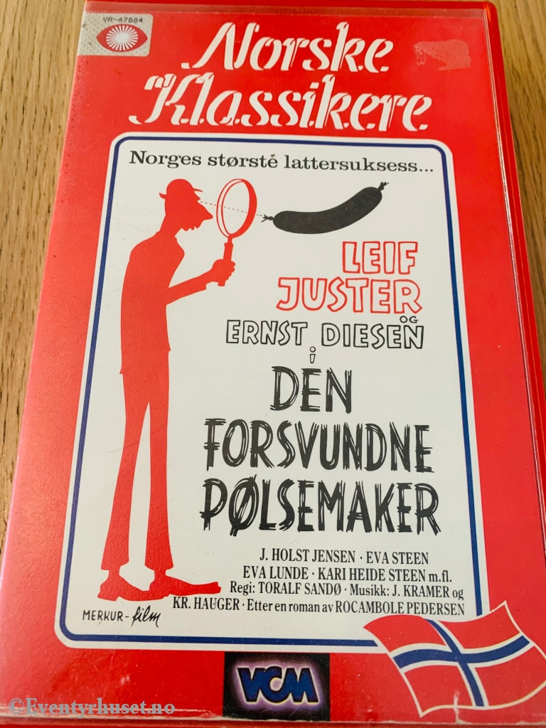 Den Forsvunnede Pølsemaker. 1941/88. (Norske Klassikere). Vhs Big Box.
