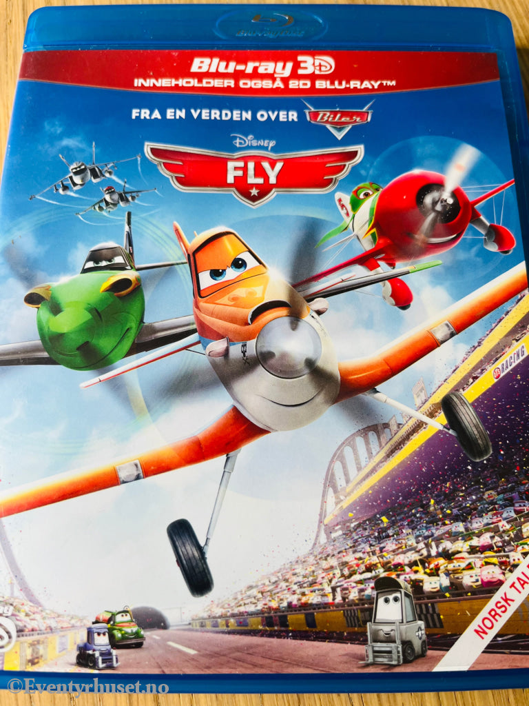 Disney Blu - Ray 3D. Fly (Planes). Blu - Ray Disc