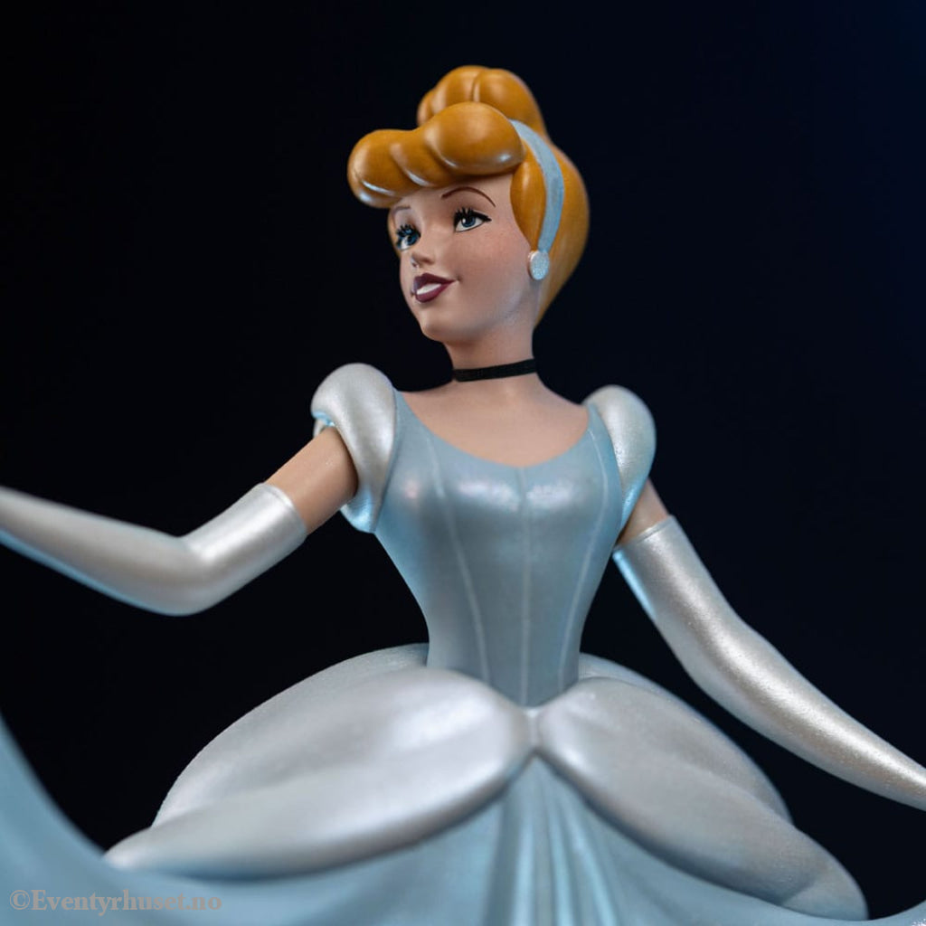 Disney Classics Art Scale Statue 1/10 Cinderella 25 cm Collectibles