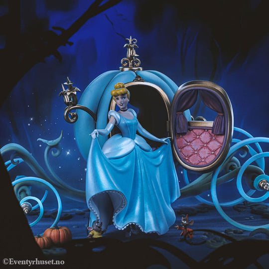 Disney Classics Deluxe Art Scale Statue 1/10 Cinderella 30 cm Collectibles