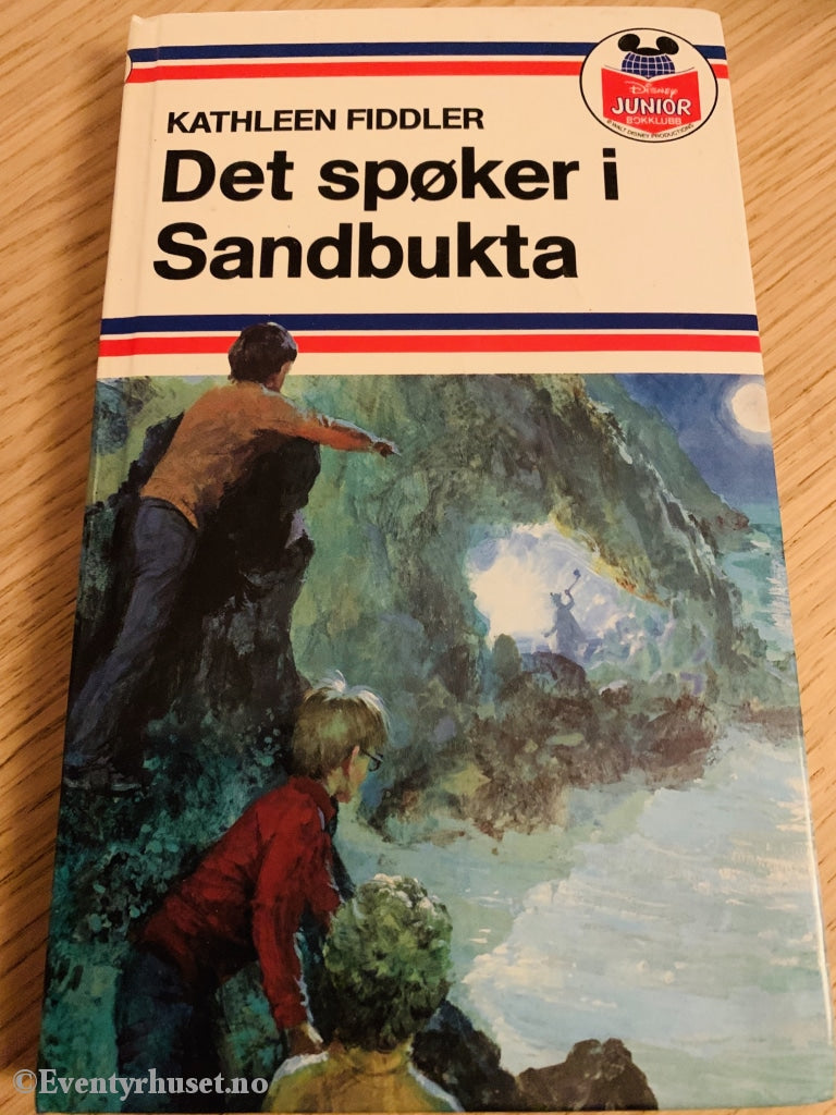 Disney Junior Bokklubb. 1981. Det Spøker I Sandbukta. Fortelling