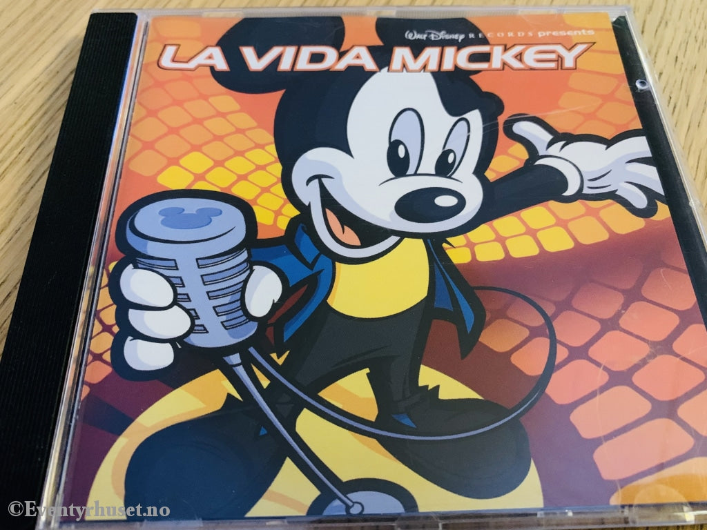 Disney La Vida Mickey. Cd. Cd