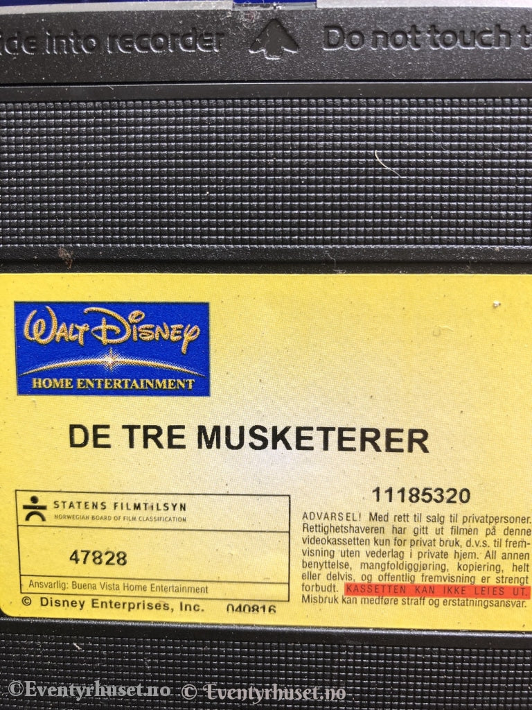 Disney Vhs 11185320 De Tre Musketerer. 2004. Vhs.