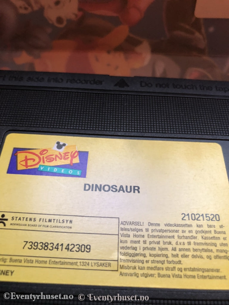 Disney Vhs. 21021520. Dinosaur. 2000. Vhs