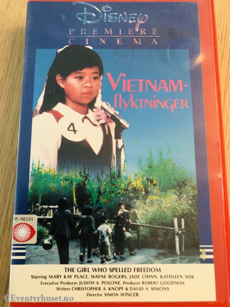 Disney Vhs Big Box. Vietnam-Flyktninger.