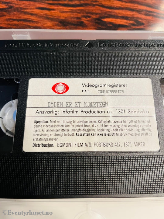 Døden Er Et Kjærtegn (Norske Klassikere). 1949. Vhs. Vhs