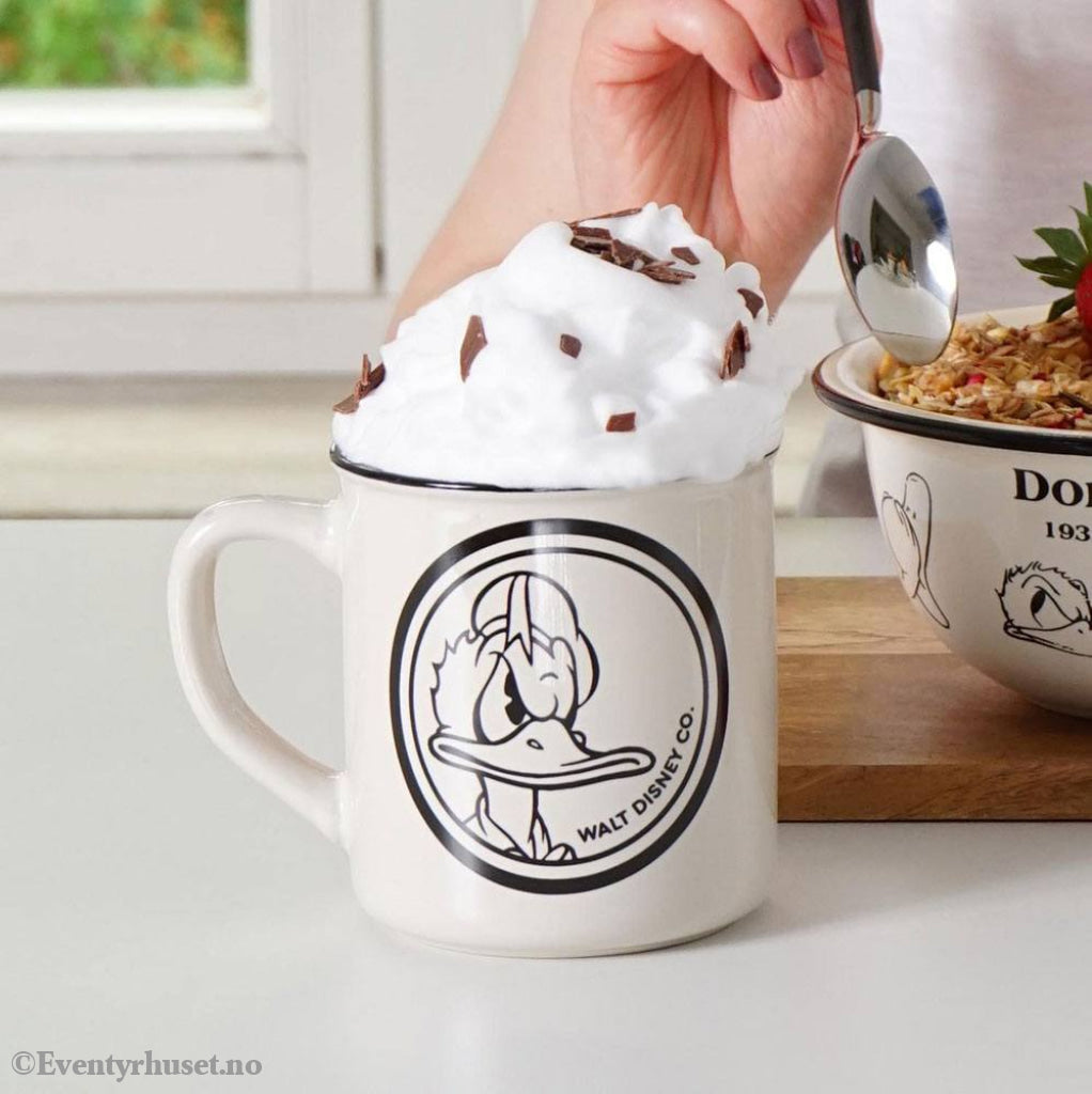Donald Duck Mug Donald In The Car Home & Gifts