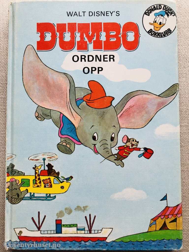Donald Ducks Bokklubb. 1975. Dumbo Ordner Opp. Bokklubb