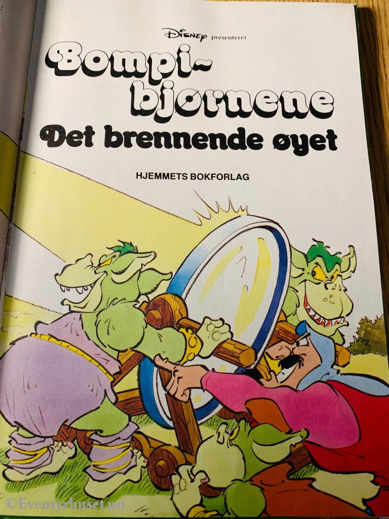 Donald Ducks Bokklubb. 1986. Bompi-Bjørnene. Det Brennende Øyet. Bokklubb
