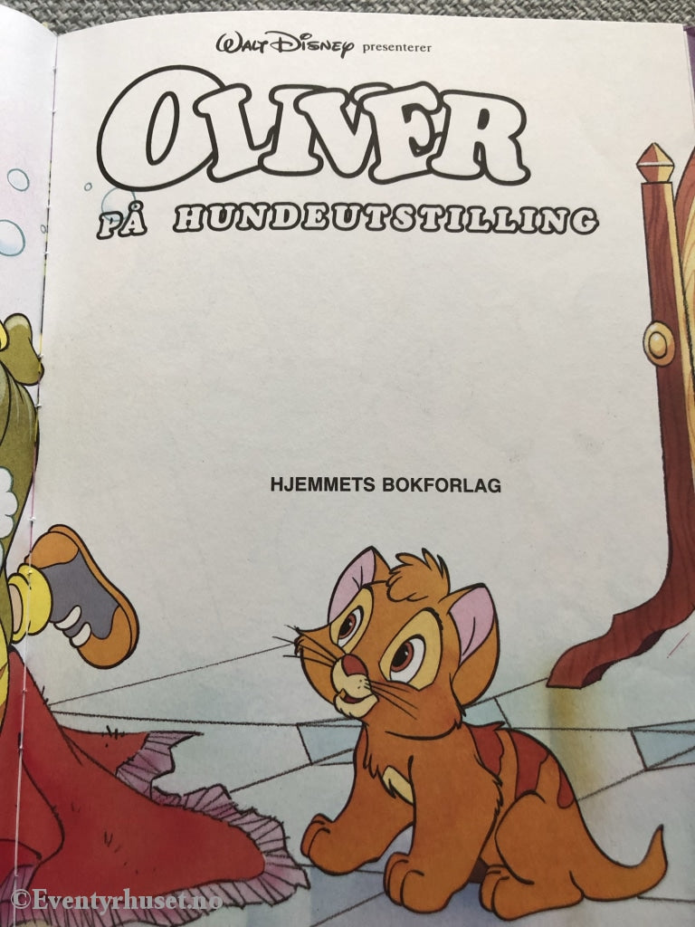 Donald Ducks Bokklubb. 1990. Oliver På Hundeutstilling. Fortelling