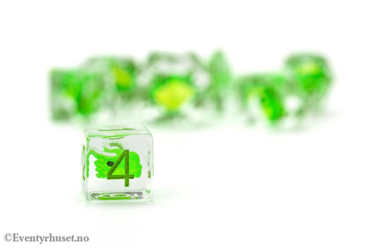 Dragon Storm Inclusion Dice Set Green Dragon (7) Games