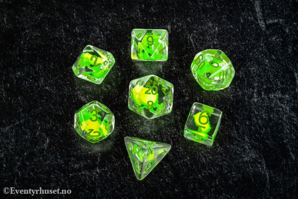 Dragon Storm Inclusion Dice Set Green Dragon (7) Games