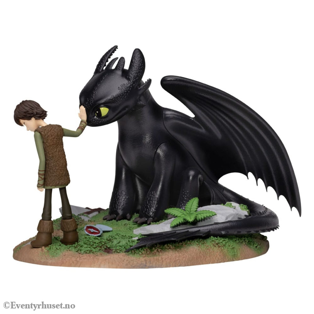 Dragons D-Stage PVC Diorama Toothless & Hiccup 15 cm Collectibles