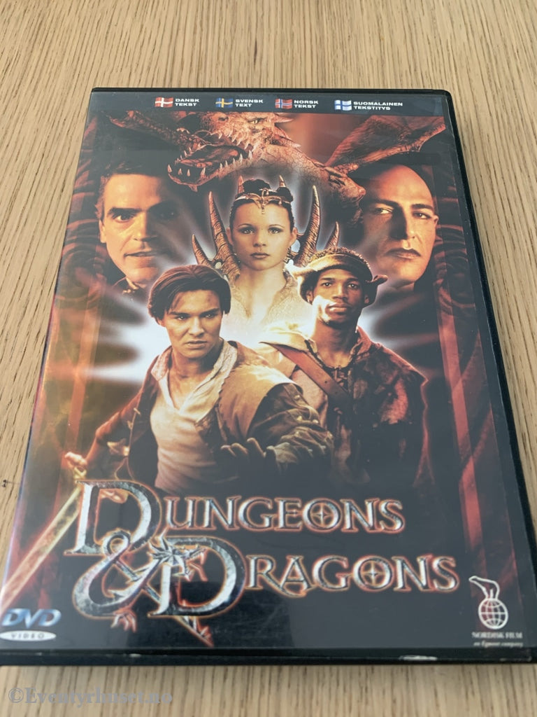 Dungeons And Dragons. 2000. Dvd. Dvd