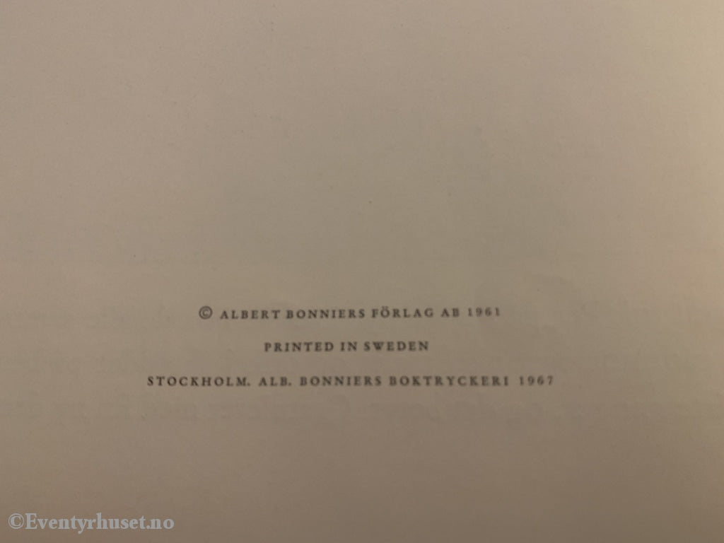 Elsa Beskow. 1967. Pers Nye Klær. Eventyrbok