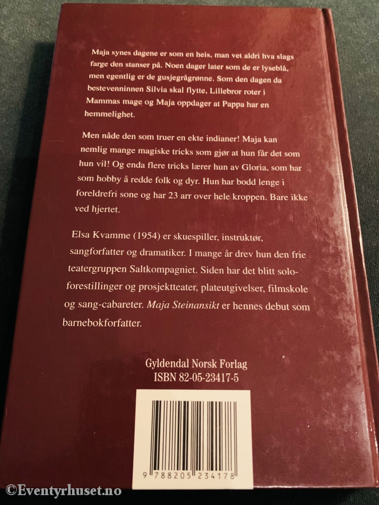 Elsa Kvamme. 1995. Maja Steinansikt. Fortelling