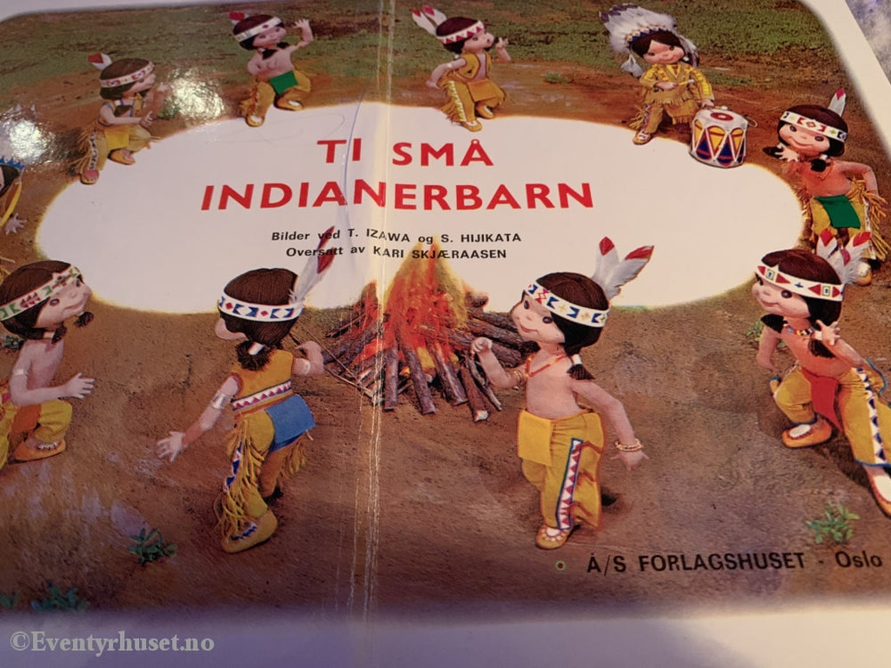 En Eventyrbokserie For De Yngste. Ti Små Indianerbarn. 3D-Forside. Eventyrbok