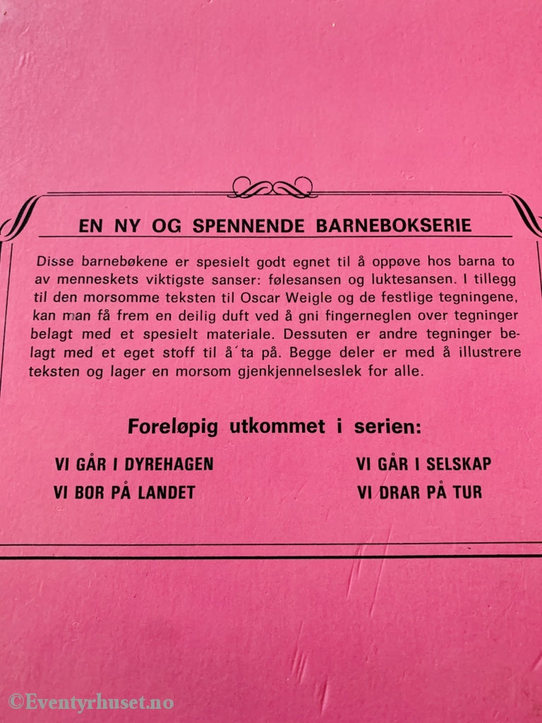 En Triangel-Bok: Vi Går I Selskap. 1972. Fortelling