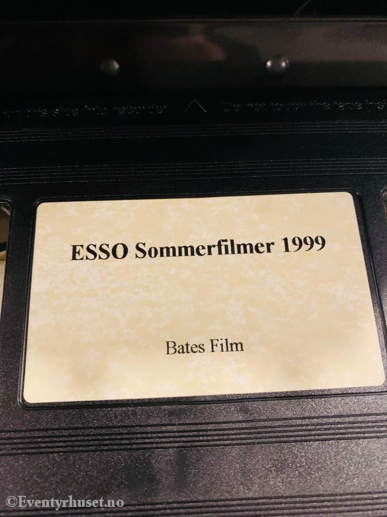 Esso Presenterer Bedre Sommer... 1999. Vhs Big Box. Box