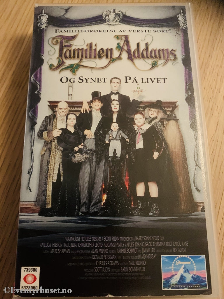 Familien Adams Og Synet På Livet. 1993. Vhs. Vhs