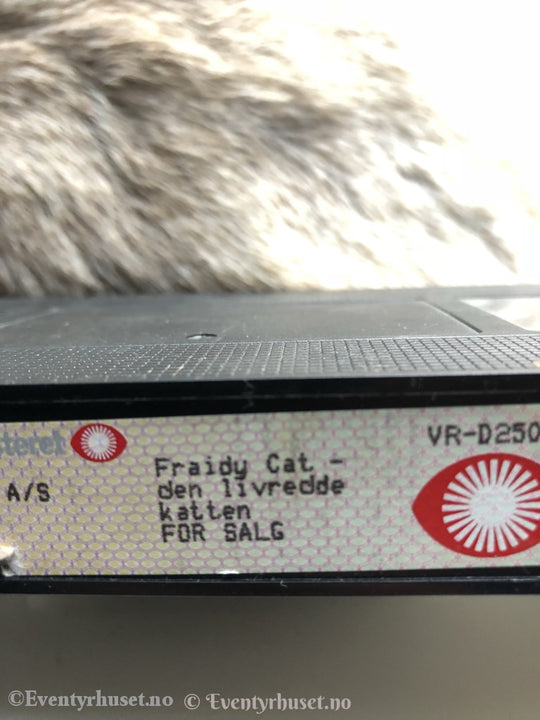 Fraidy Cat - Den Livredde Katten. 1986. Vhs. Vhs