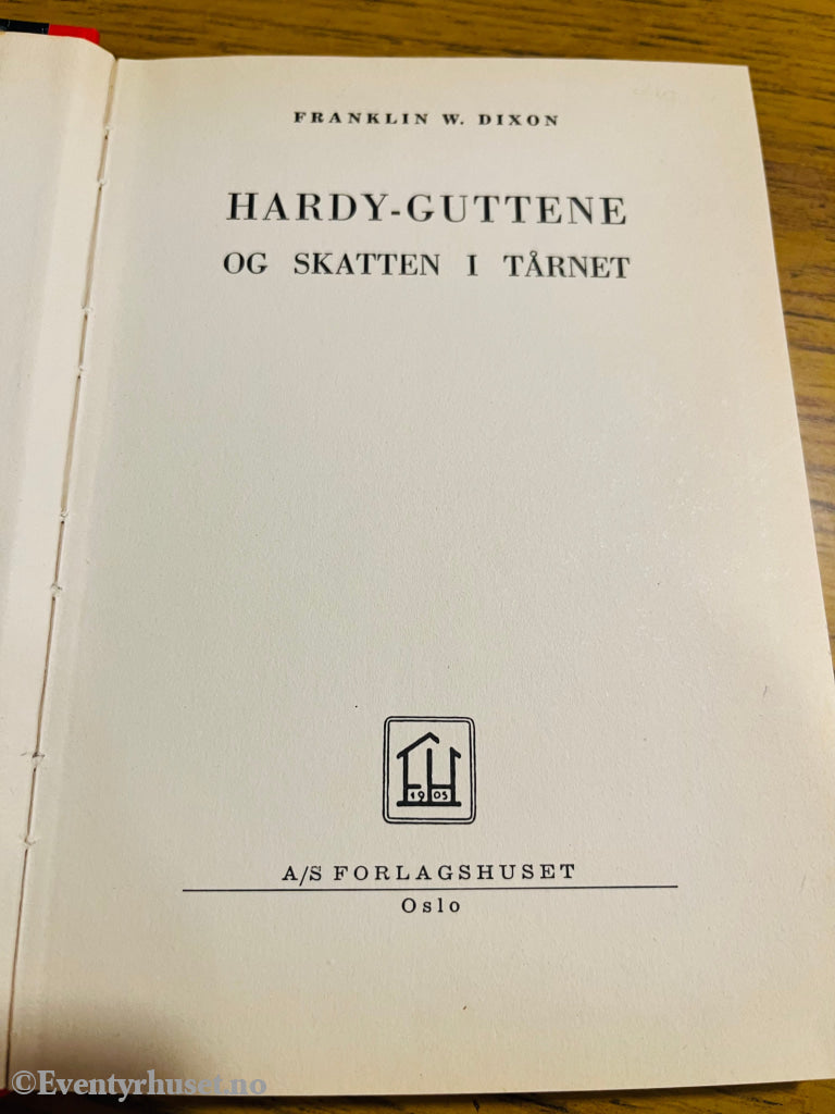 Franklin W. Dixon. Hardyguttene og skatten i tårnet. Bok.