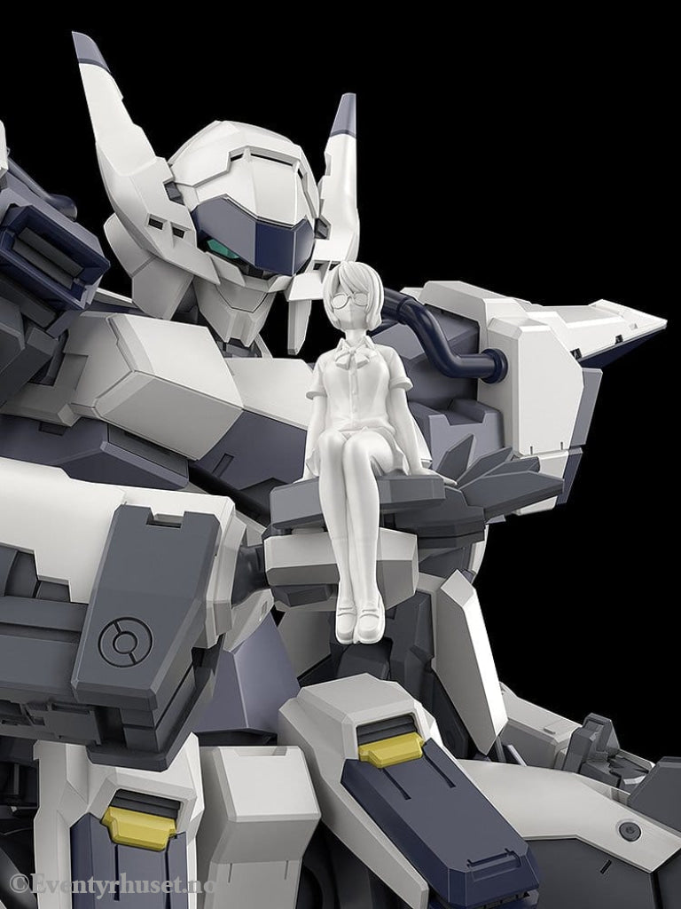 Full Metal Panic! Plastic Model Kit 1/48 Azure Raven with Type 10 Modified Monomolecular Blade Plated Ver. & Special