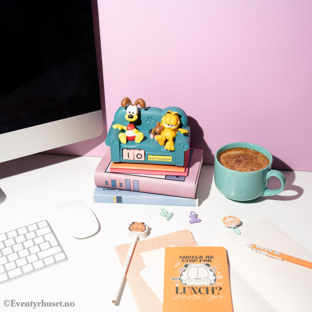 Garfield 3D perpetual Calendar Home & Gifts