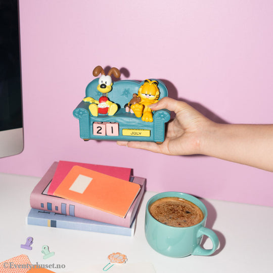 Garfield 3D perpetual Calendar Home & Gifts
