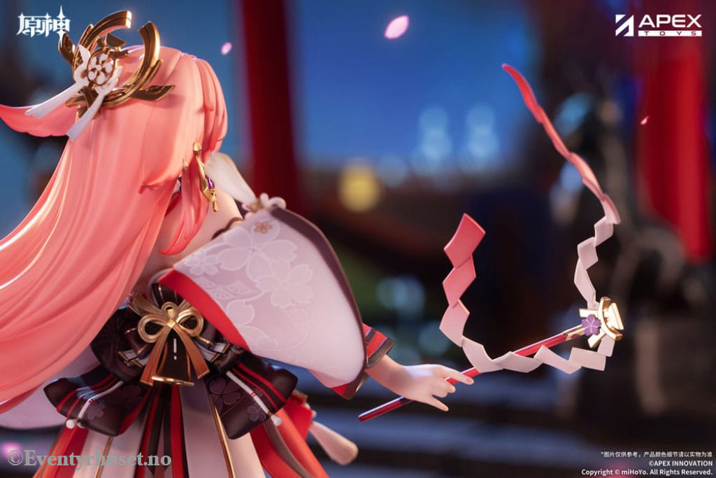 Genshin Impact PVC Statue 1/7 Yae Miko Astute Amusement Ver. 28 cm Manga & Anime