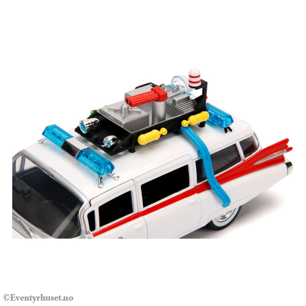 Ghostbusters Diecast Model 1/24 ECTO-1 Collectibles