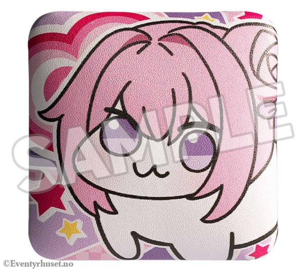 Goddes of Victory: Nikke Pinback Button Doro 6 cm Assortment (8) Manga & Anime
