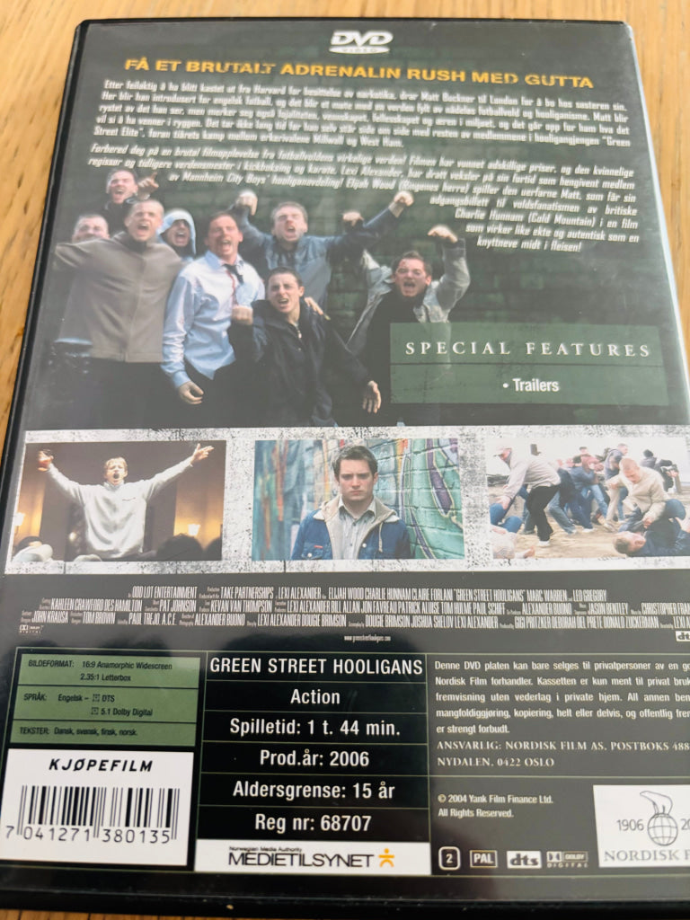 Green Street Hooligans. DVD.
