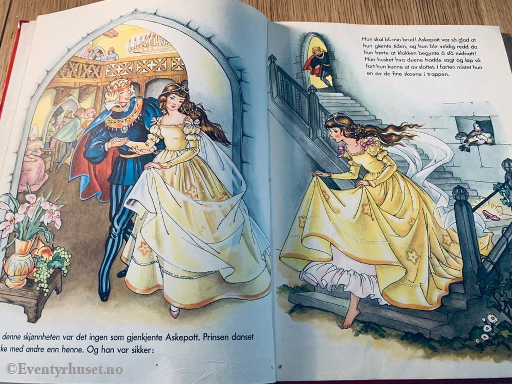 Grimm. 1986. Grimms Eventyr. Eventyrbok