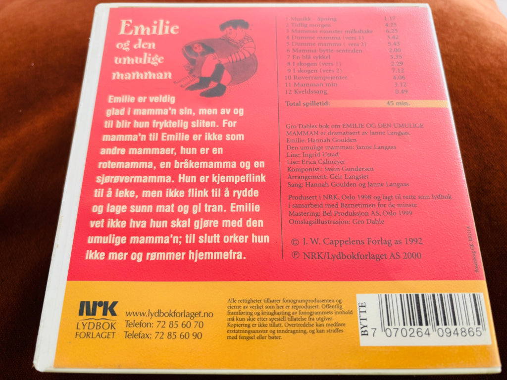 Gro Dahle. Emilie og den umulige mamman (NRK). Lydbok på CD. Lydbok