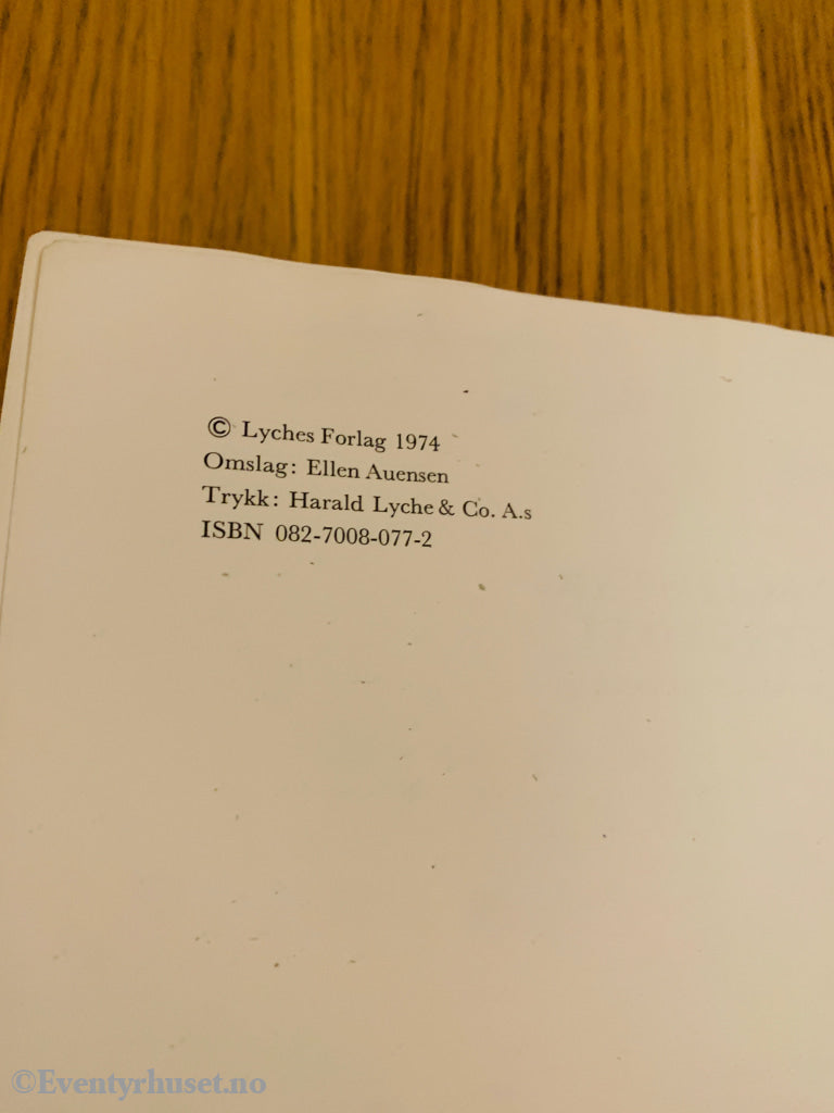 Gulle Brun, 1970, Stjerneglimt og blomstergløtt. Bok