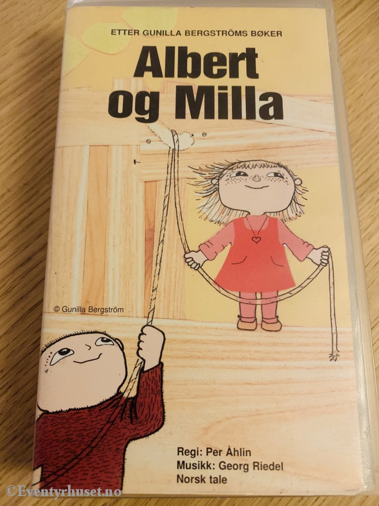 Gunilla Bergstrøm. 1995. Albert Og Milla. Vhs. (Dhe Norge Versjonen). Vhs