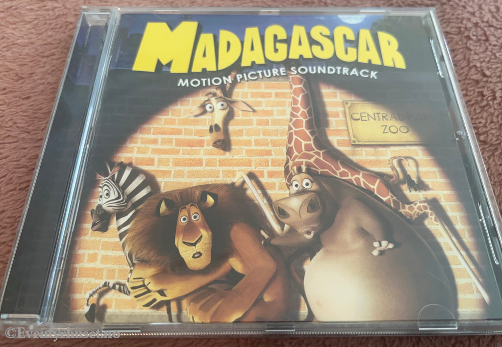Hans Zimmer & diverse artister. 2005. Madagascar: Motion Picture Soundtrack. Musikk på CD.