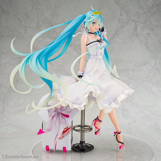 Hatsune Miku GT Project Original PVC Statue 1/7 Vacation Style Ver. 24 cm Manga & Anime