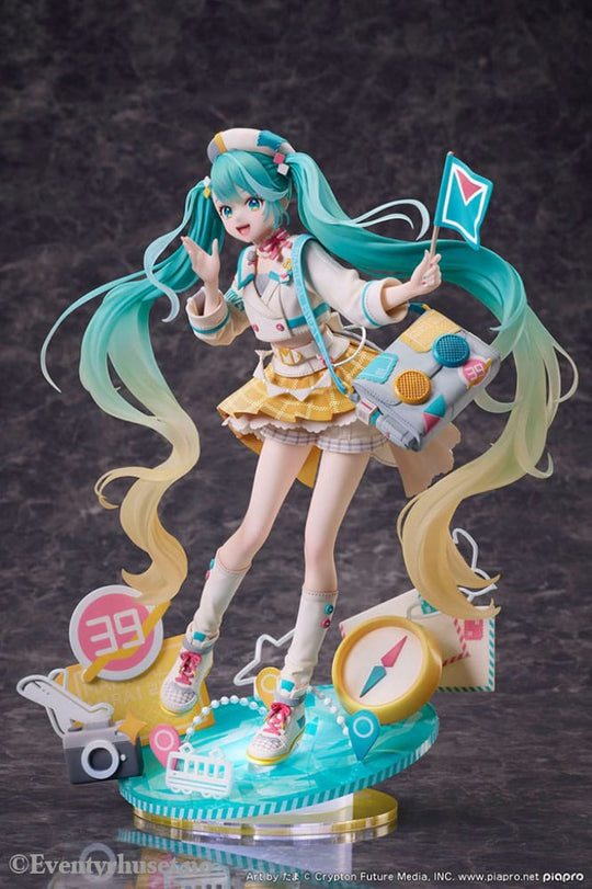 Hatsune Miku PVC Statue 1/7 Magical Mirai 2024 Ver. 25 cm Manga & Anime