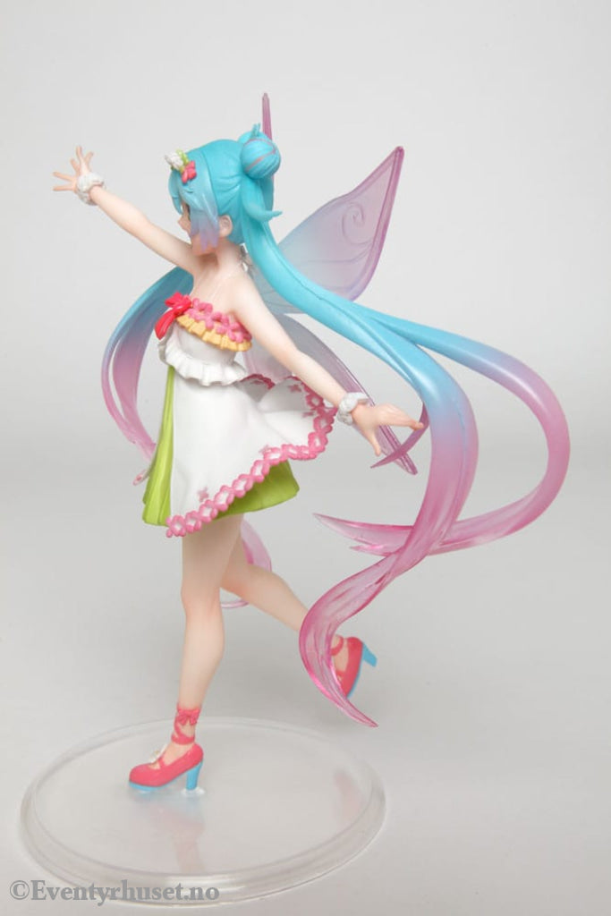 Hatsune Miku PVC Statue Hatsune 3rd season Spring Ver. Reissue 18 cm Manga & Anime