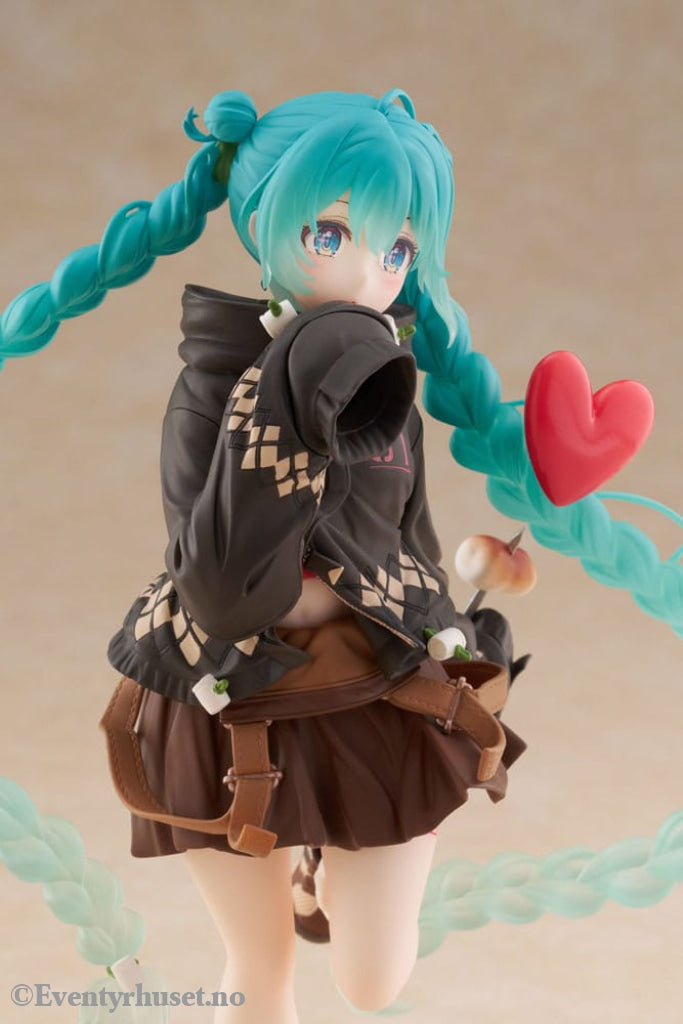 Hatsune Miku PVC Statue Hatsune Fashion Outdoor Spring Ver. 18 cm Manga & Anime
