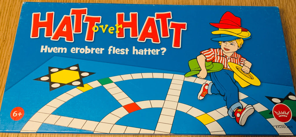 Hatt over hatt. 2014. Brettspill. Brettspill