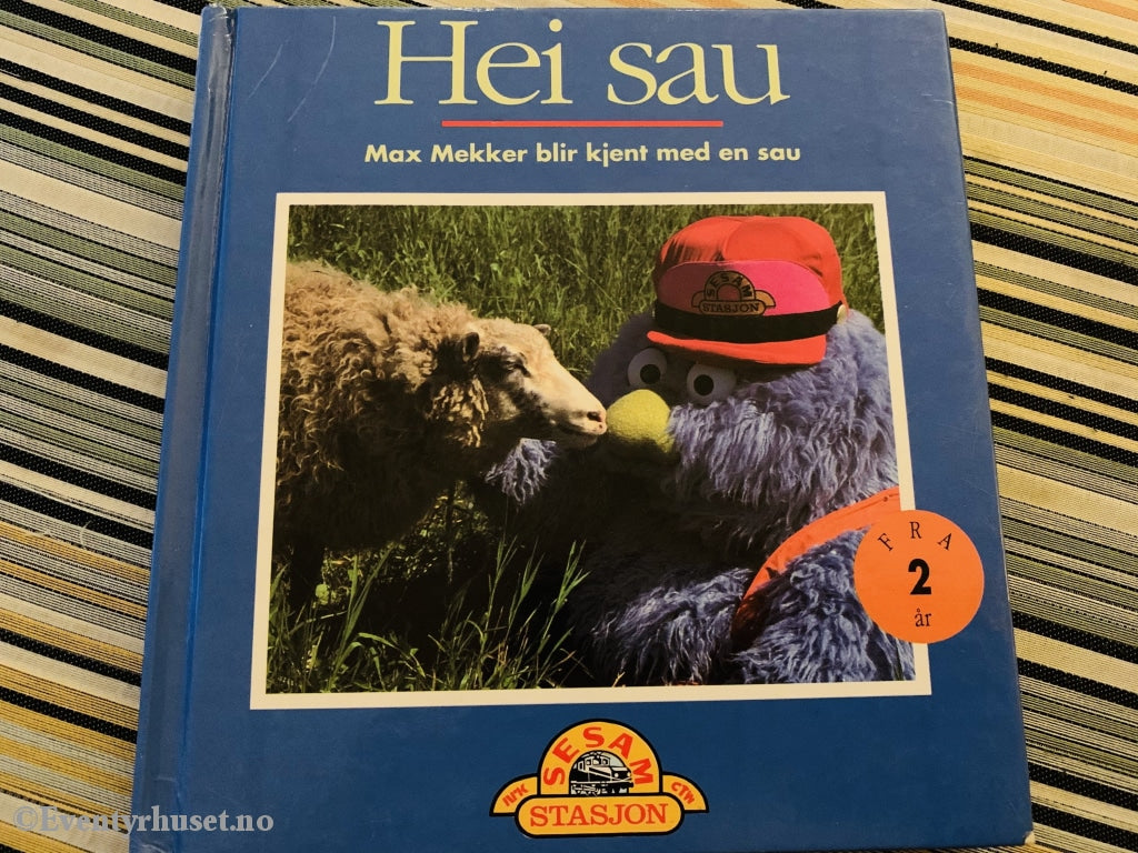 Hei Sau - Max Mekker Blir Kjent Med En Sau. 1992 (Sesam Stasjon). Fortelling