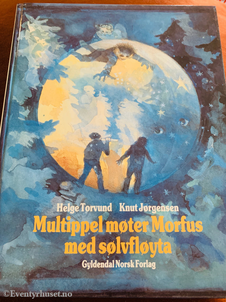 Helge Torvund og Knut Jørgensen. Multippel møter Morfus med sølvfløyta. 1981. Bok.