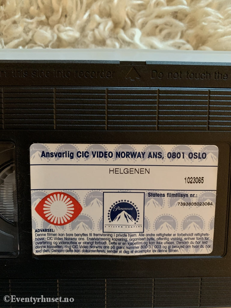 Helgenen. 1997. Vhs. Vhs